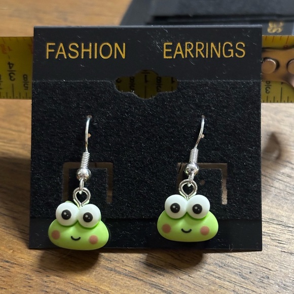Hello Kitty & Friends Earrings - Picture 4 of 4